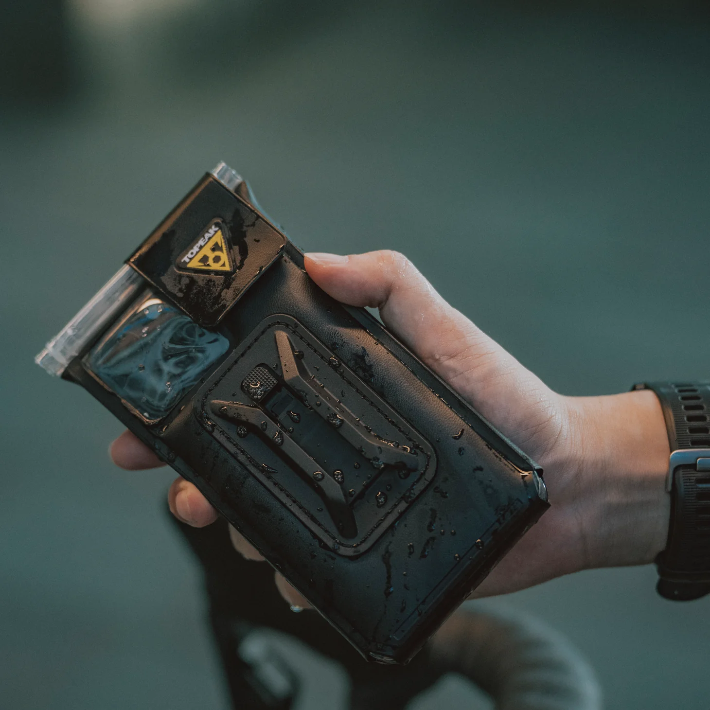 Phone DryBag M - Image 3