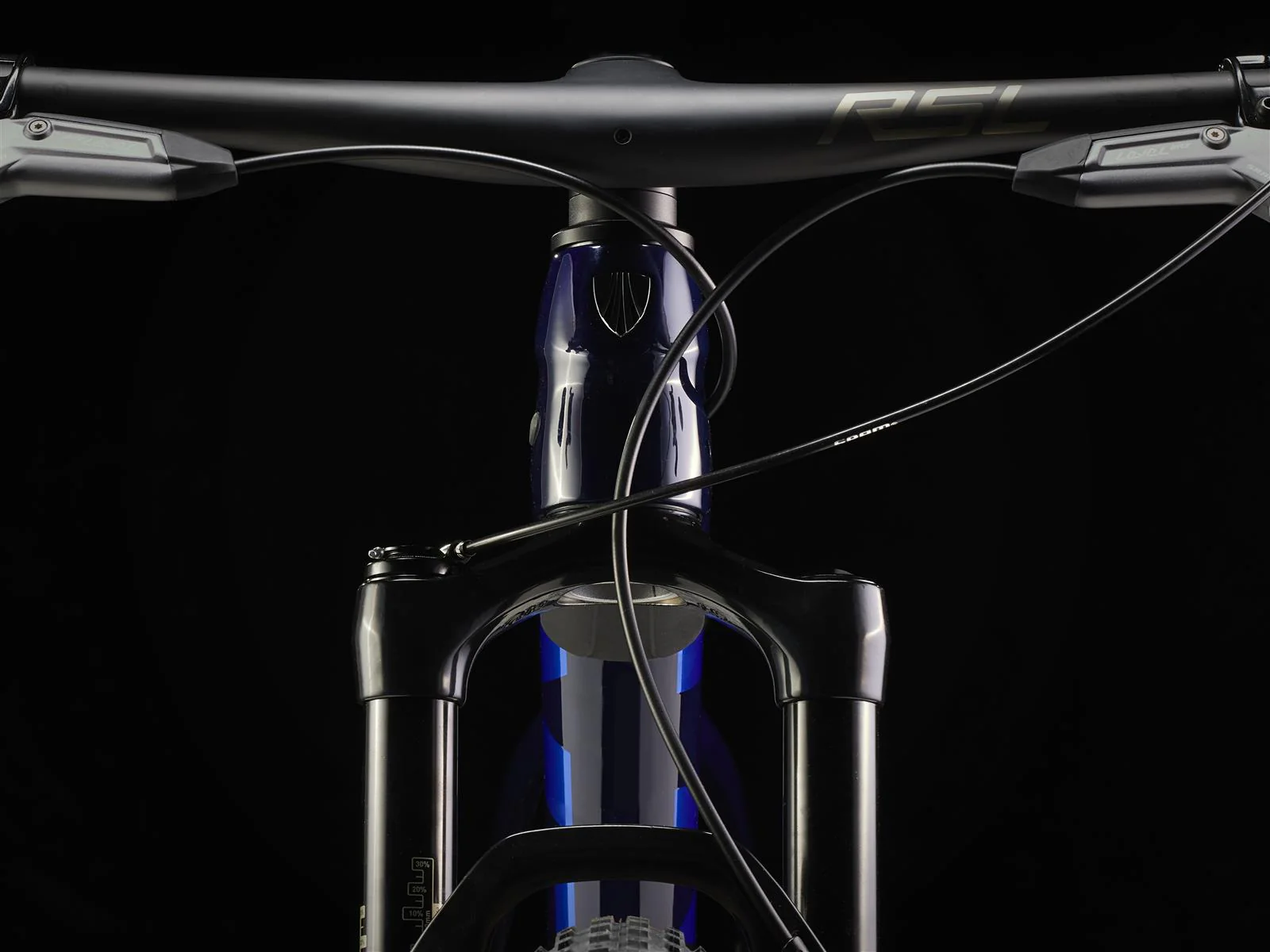 Procaliber 9.7 AXS Carbon Blue Smoke/Deep Dark Blue - Image 10