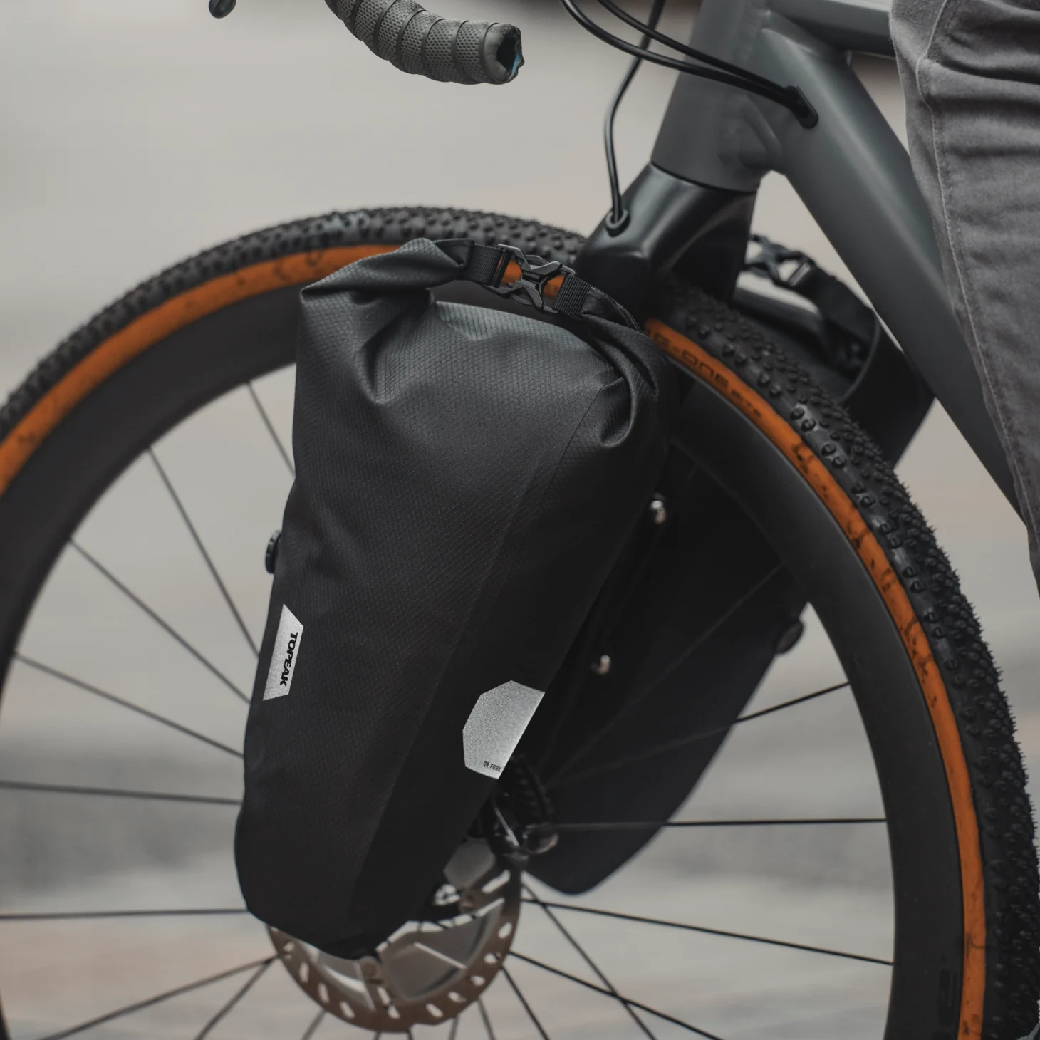 QR Fork DryBag 5.8L Bolt-on - schwarz - Image 4