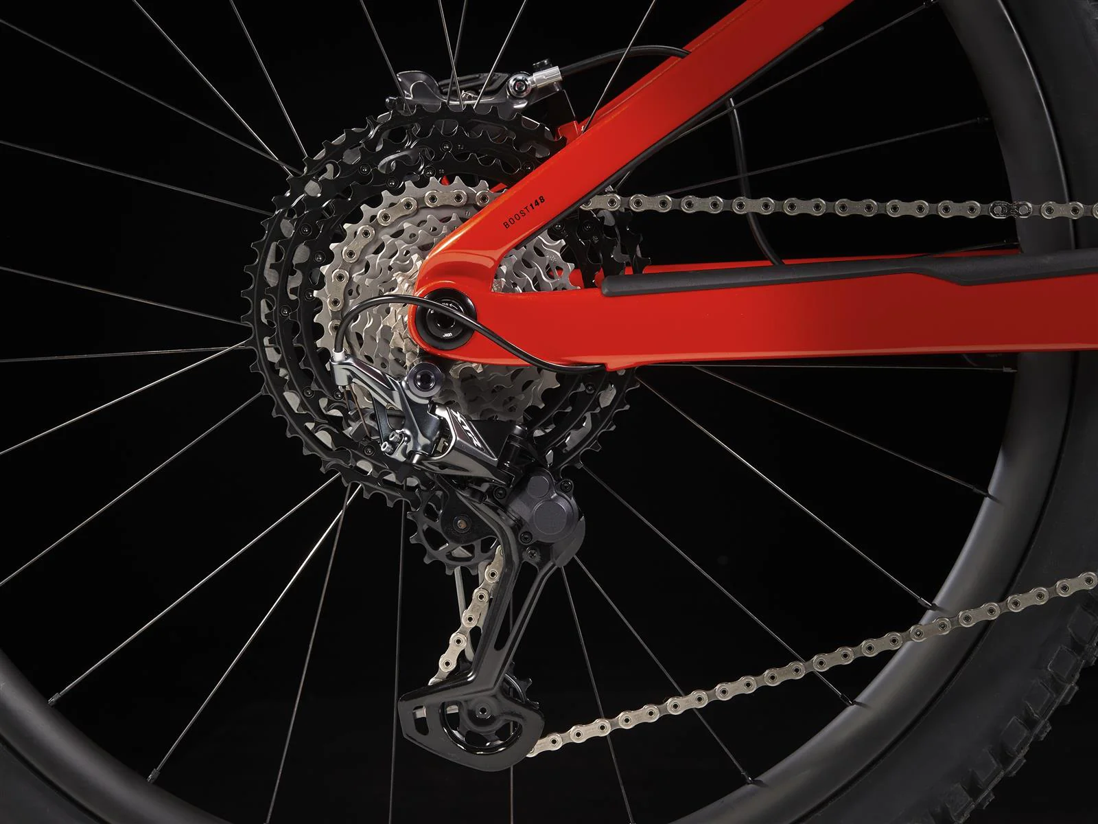 Rail 9.8 XT Lava 750Wh - Image 11