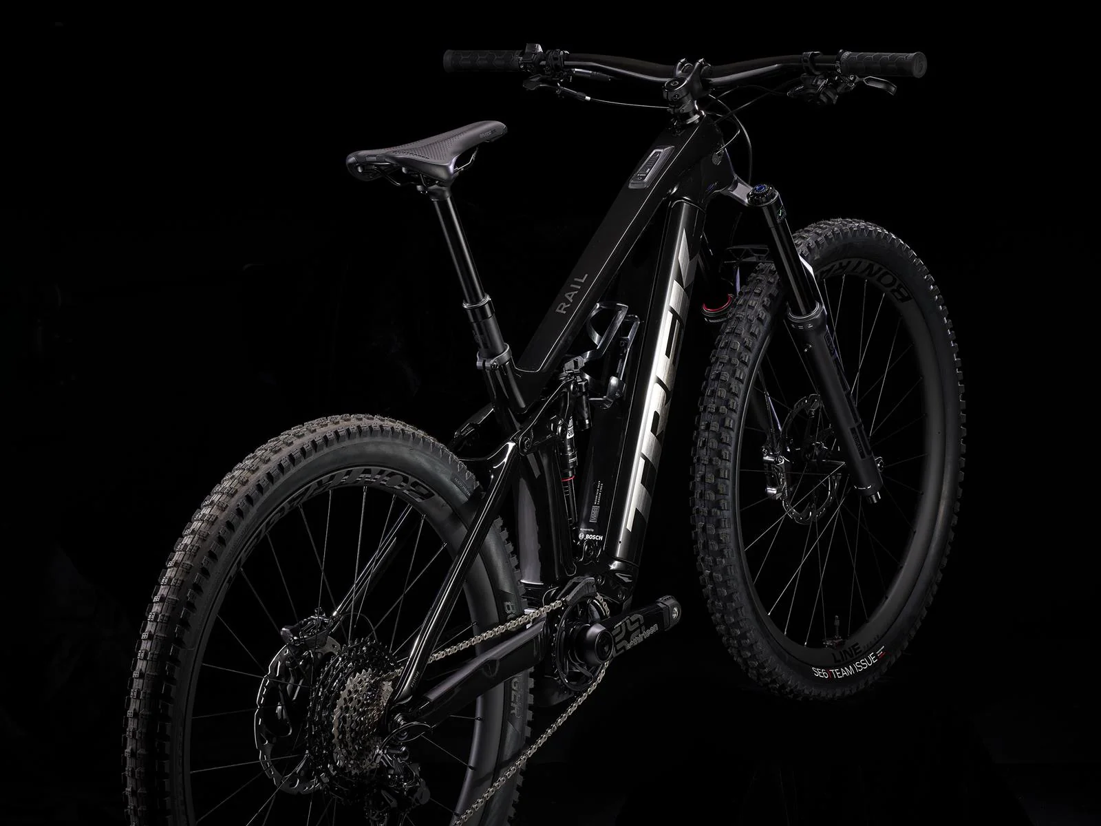 Rail 9.9 CXR Deep Smoke 750Wh - Image 3