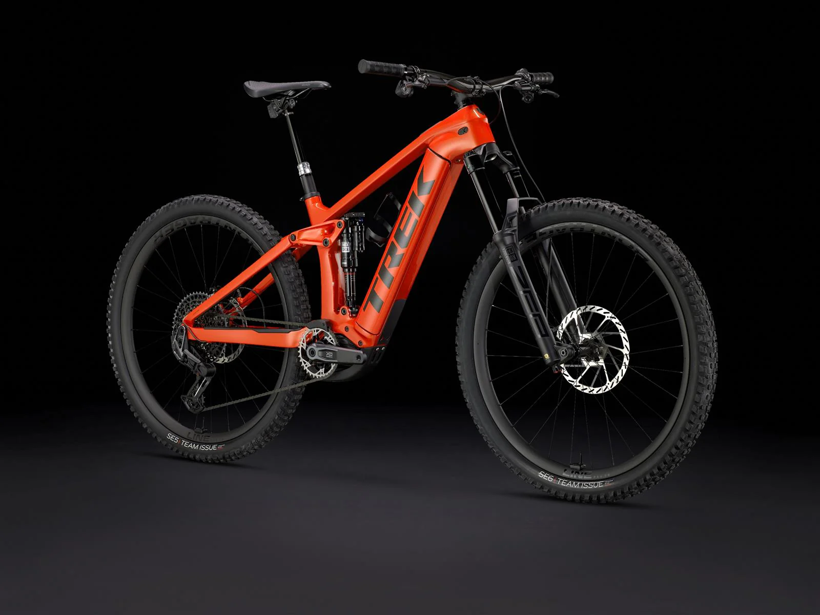 Rail 9.9 XO AXS Lava 750Wh - Image 2