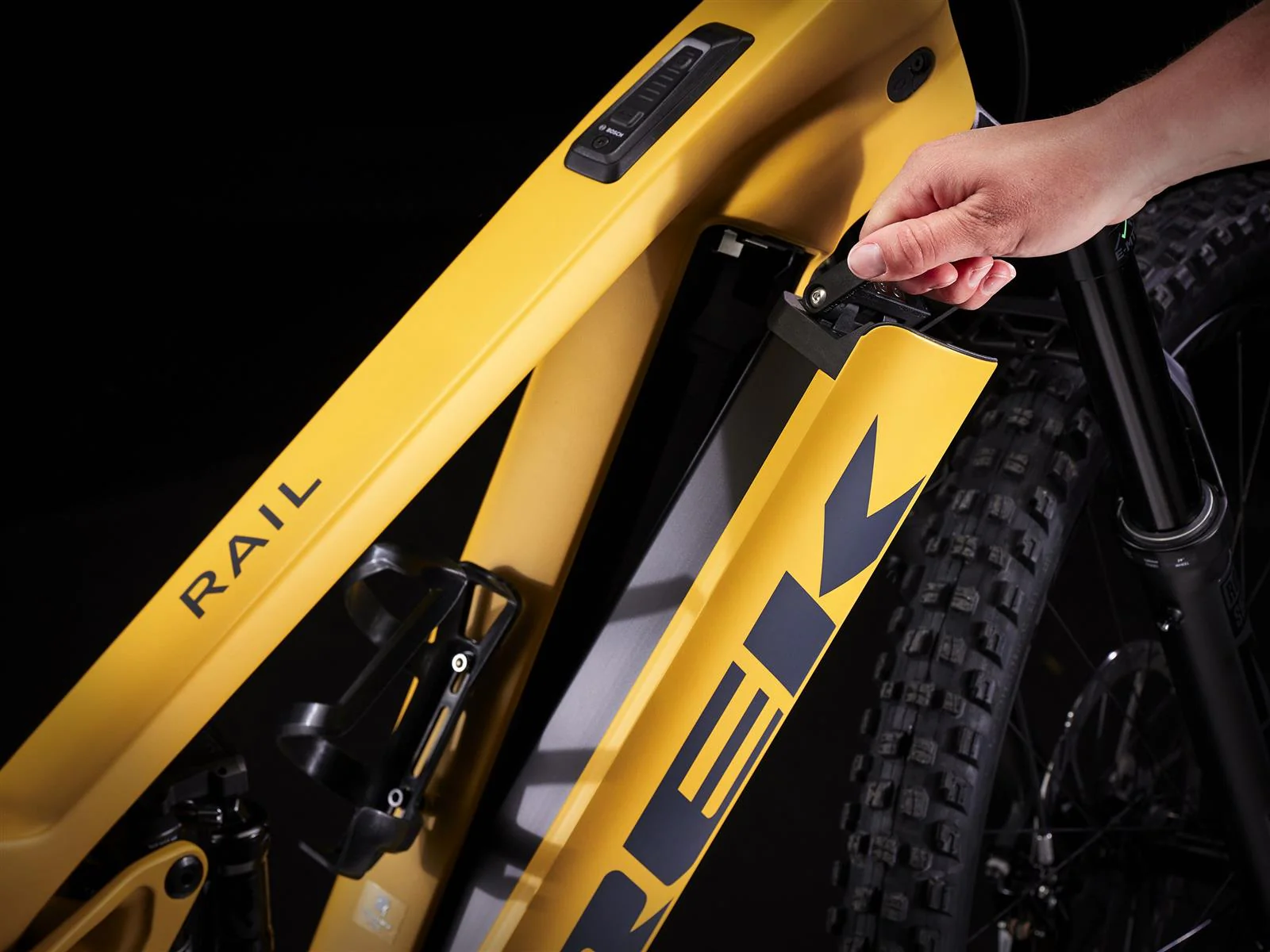 Rail 9.9 XX1 AXS Satin Baja Yellow 750Wh - Image 5