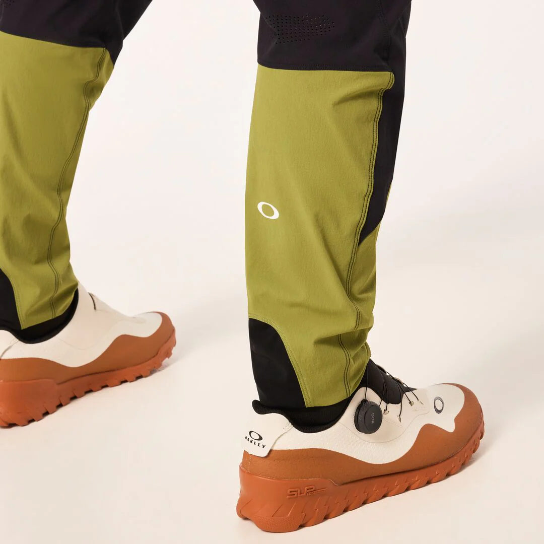 Seeker Airline Pant - Fern - Image 10
