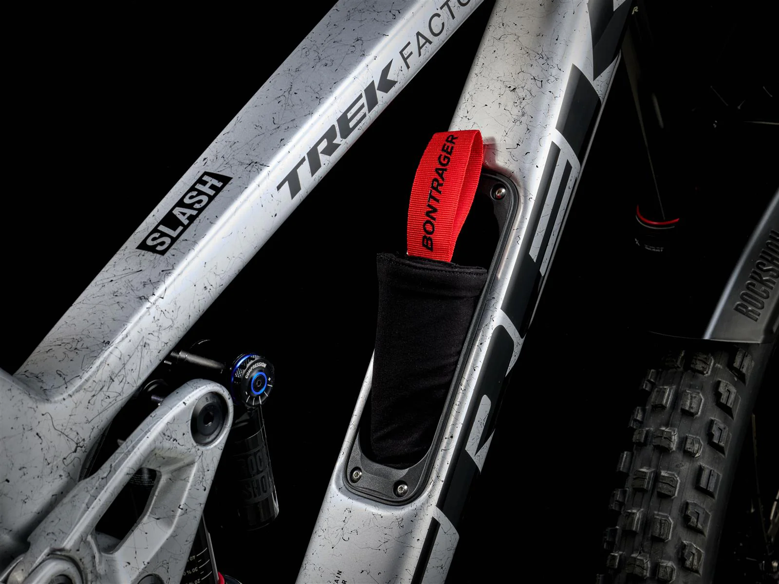 Slash 9.8 XT Argent Drizzle - Image 5