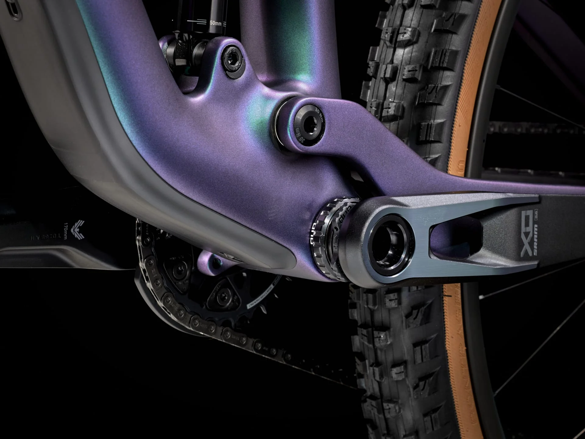 Top Fuel 9.9 XO AXS Matte Emerald Iris - Image 3