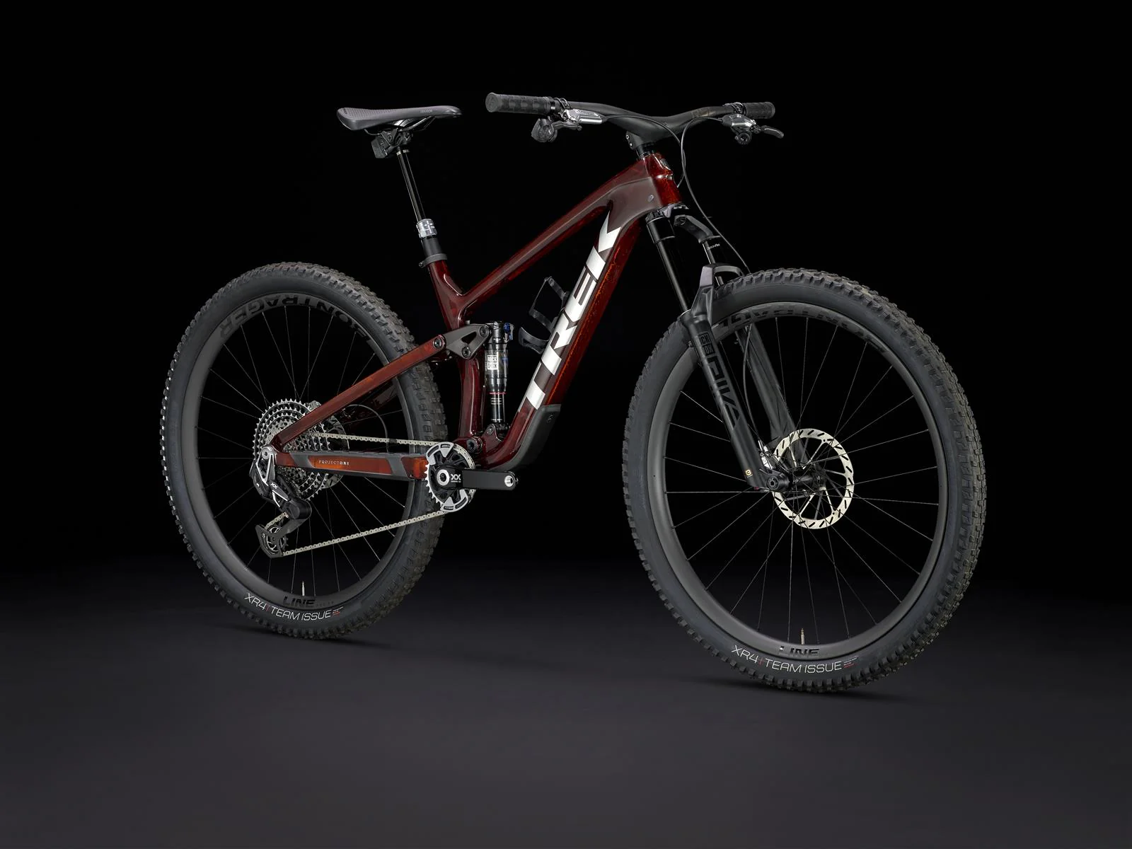 Top Fuel 9.9 XX AXS Carbon Red Smoke - Image 2