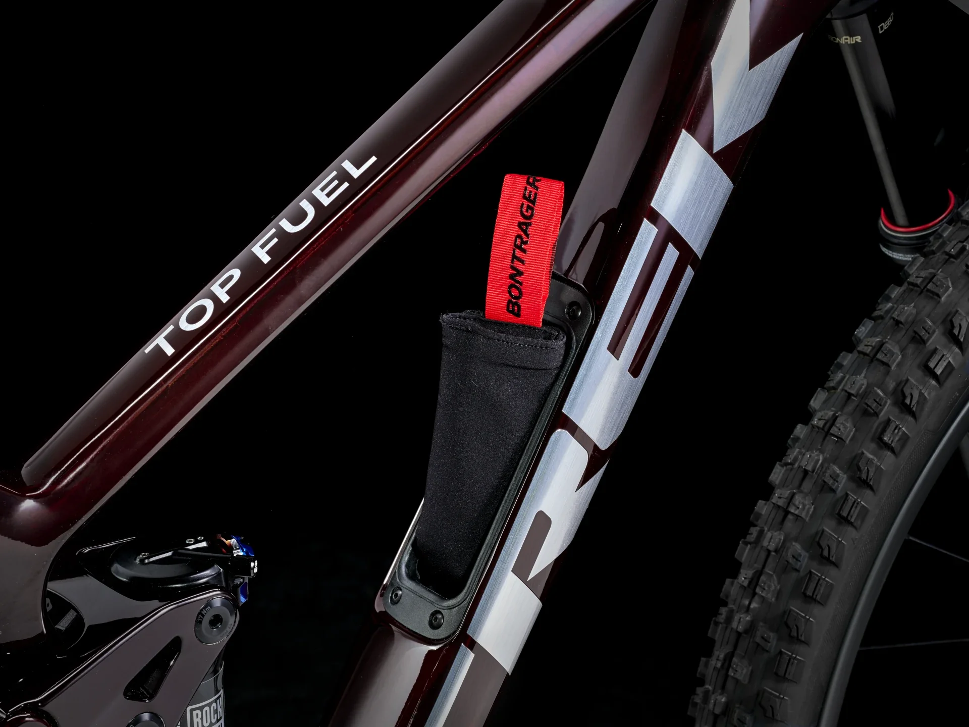 Top Fuel 9.9 XX AXS Carbon Red Smoke - Image 3