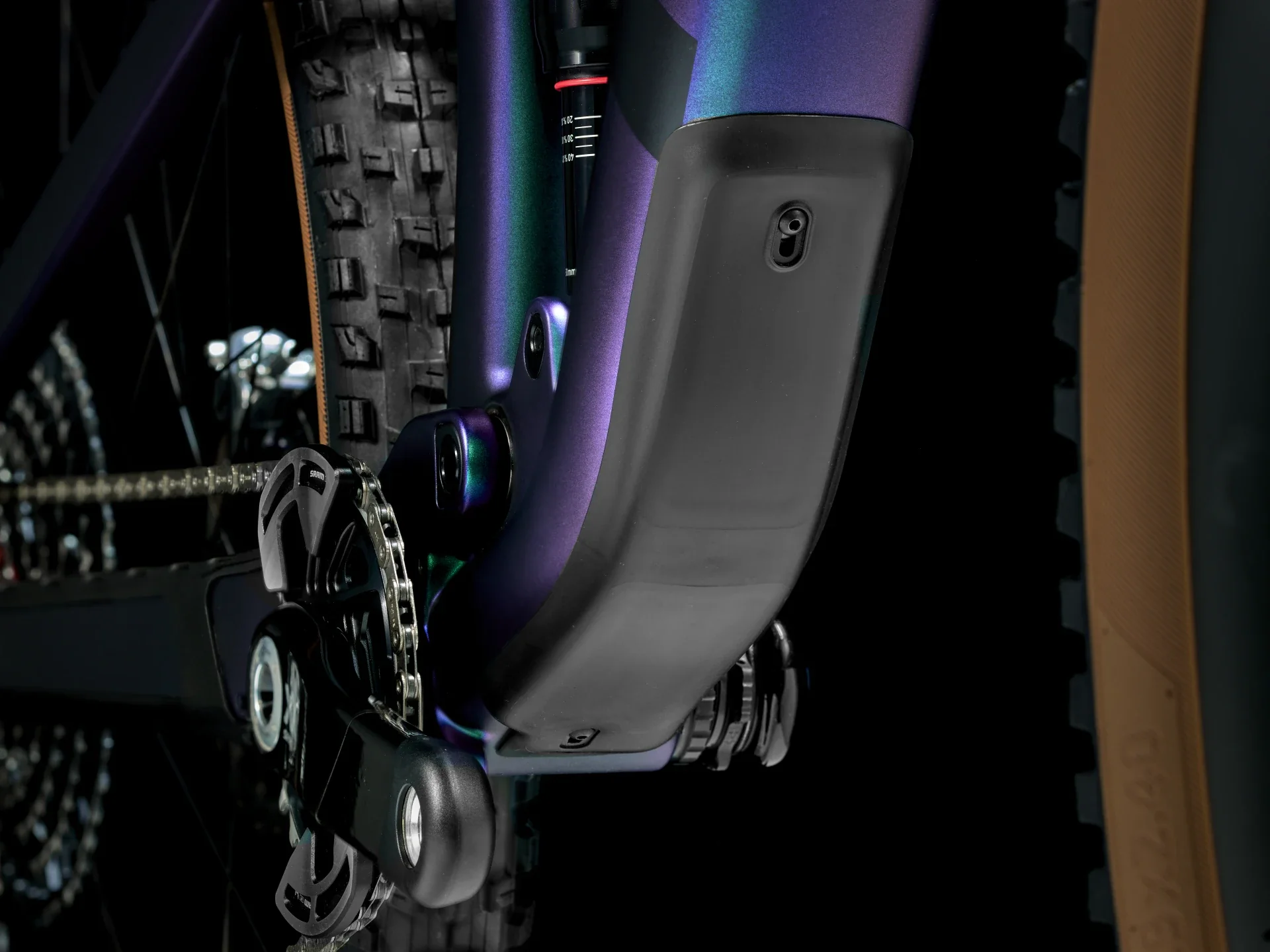 Top Fuel 9.9 XX AXS Matte Emerald Iris - Image 8