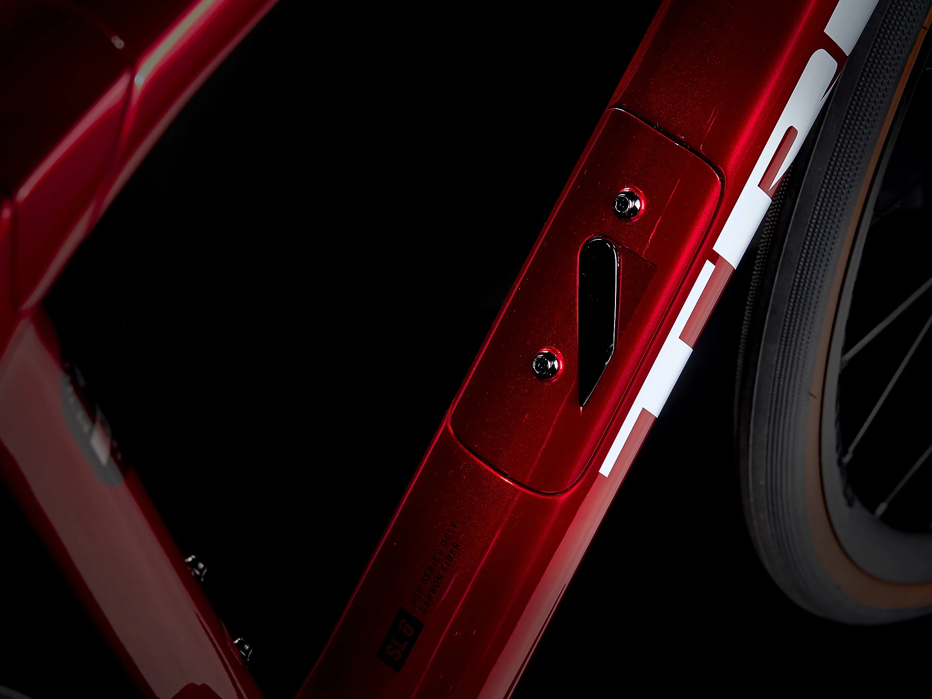 Domane SL 6 eTap Gen 4 Crimson - Image 4