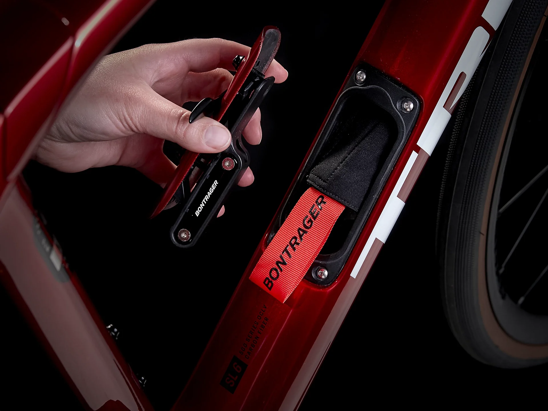Domane SL 6 eTap Gen 4 Crimson - Image 5