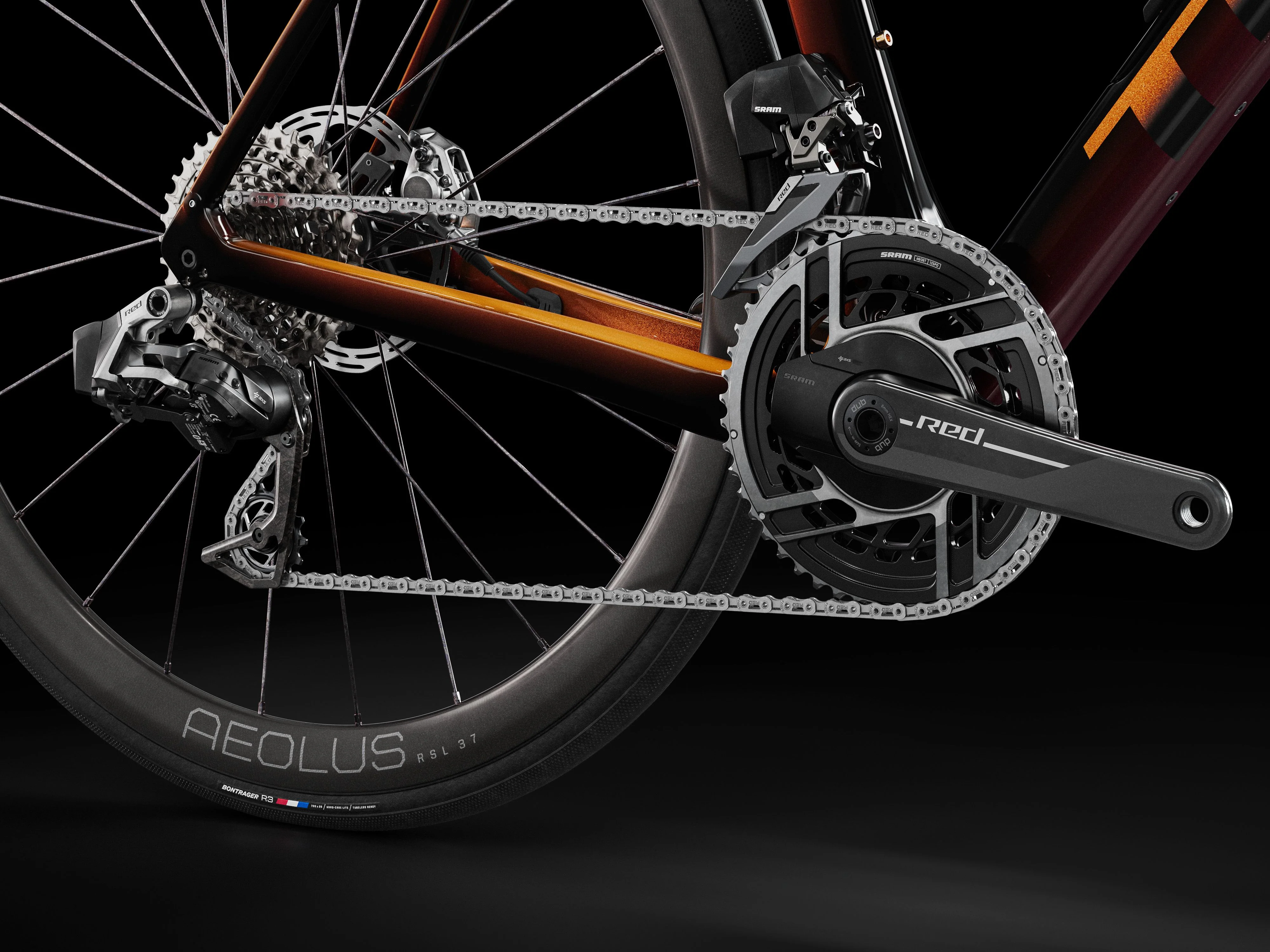 Domane SLR 9 AXS Gen 4 - Axinite Flip/Trek Black - Image 4