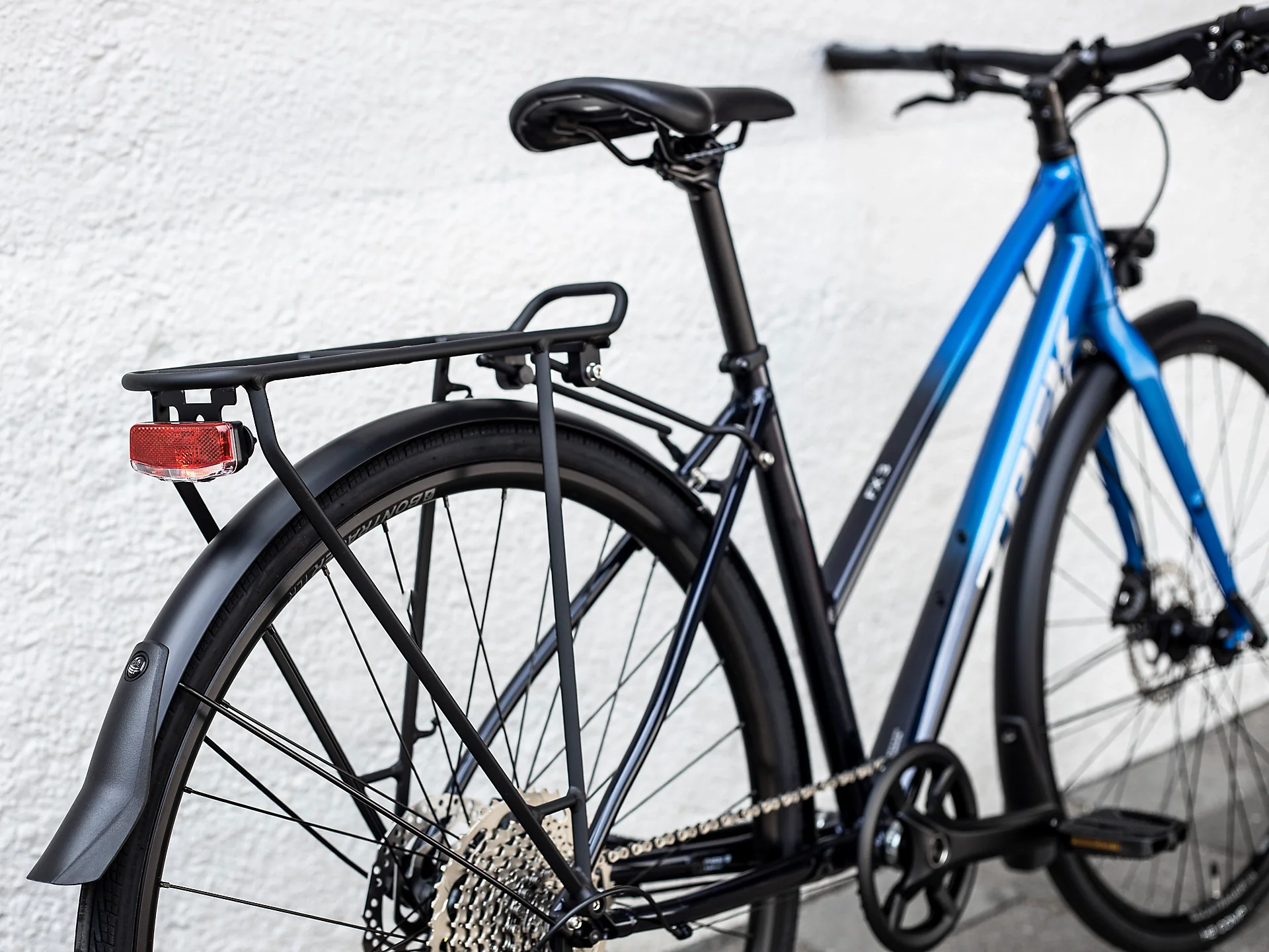 FX 3 Disc Equipped Stagger Alpine Blue to Deep Dark Blue Fade - Image 11