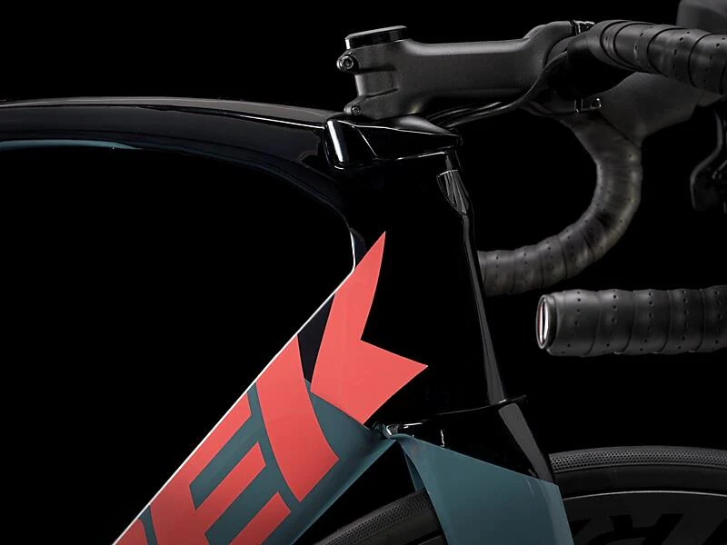 Madone SL 7 eTap Battleship Blue - Image 4