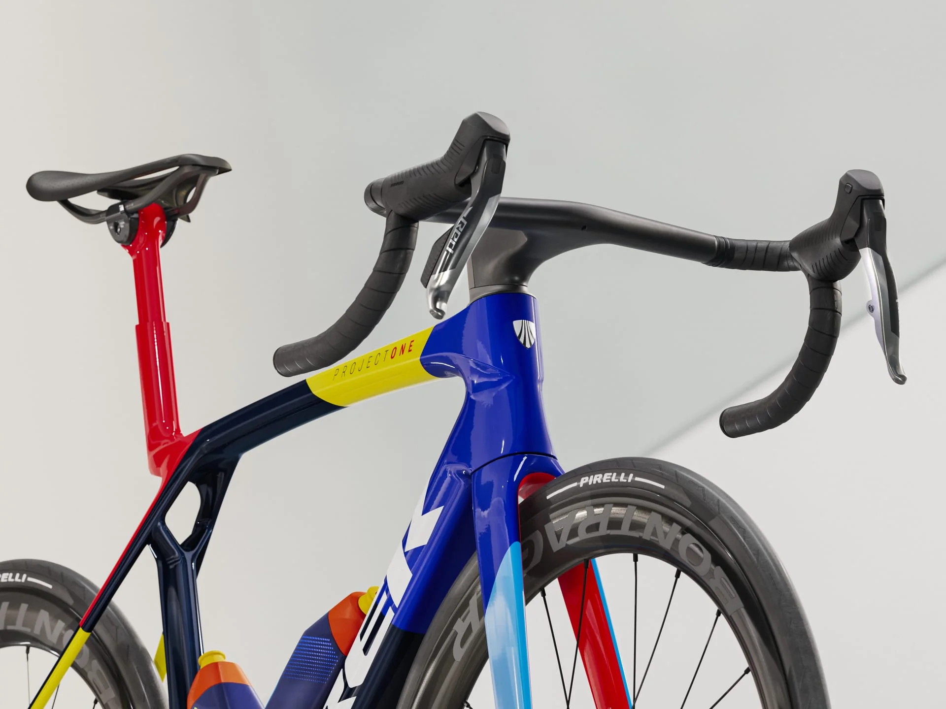 Madone SLR 9 AXS Gen 8 - Navy Smoke - Image 5